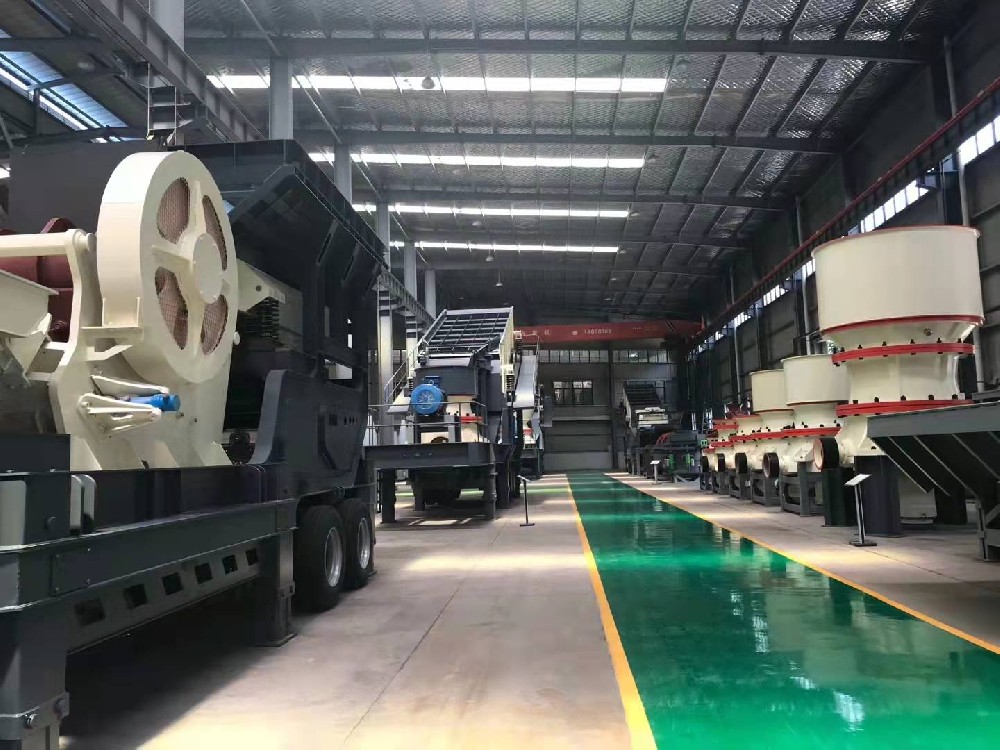 Jaw mobile crushing station